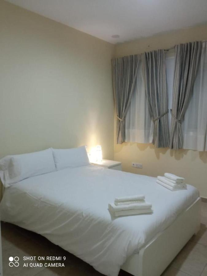 Invecar Holding Apartment Seville Ngoại thất bức ảnh
