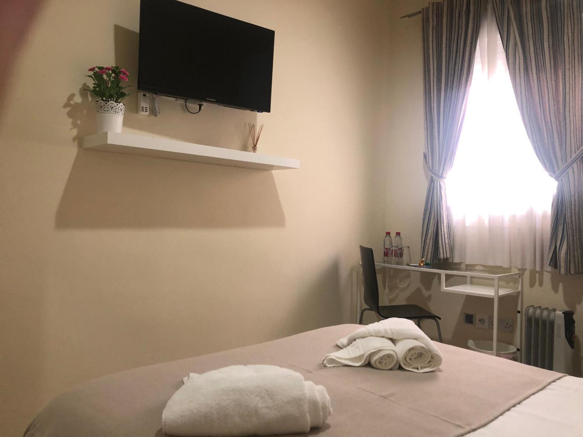 Invecar Holding Apartment Seville Ngoại thất bức ảnh